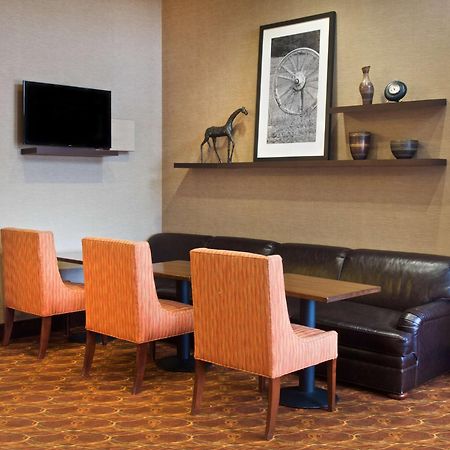 Hampton Inn & Suites N Ft Worth-Alliance Airport Roanoke Exterior foto